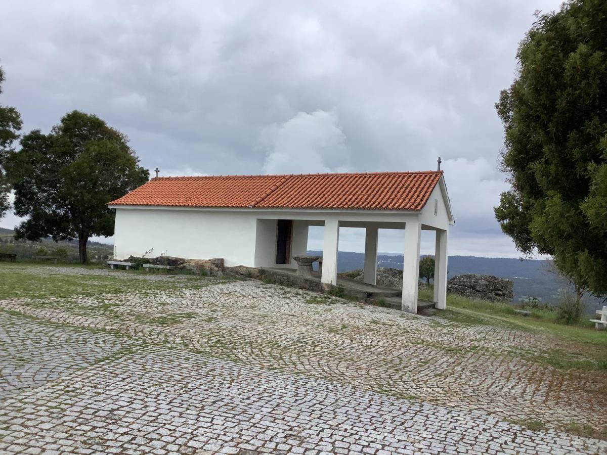 Вилла Casa De Ferias Santos Агиар-да-Бейра Экстерьер фото