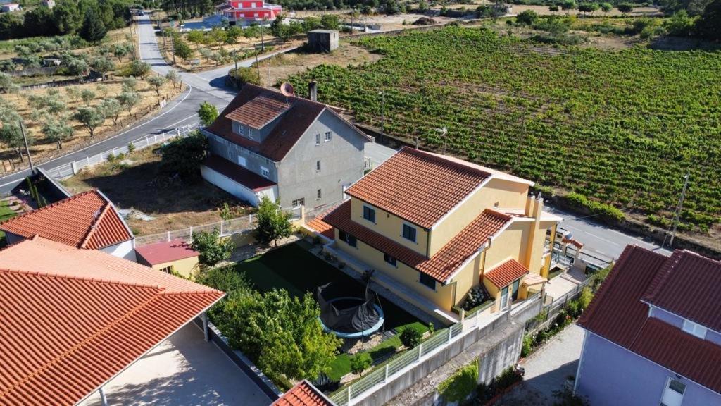 Вилла Casa De Ferias Santos Агиар-да-Бейра Экстерьер фото